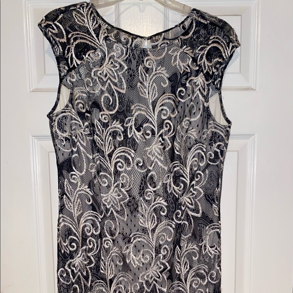 Glamorous black & white embroidered Aidan Mattox dress